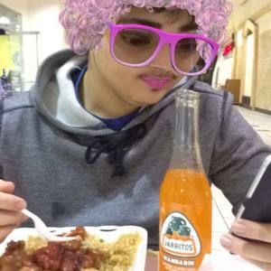 Meet your Posher, Luis